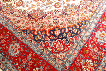 Carica l'immagine nel visualizzatore di Gallery, Original Authentic Hand Made Carpet Varanasi 310x245 CM