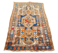 Carica l'immagine nel visualizzatore di Gallery, Ancient Antique Original Hand Made Carpets Tapis Teppich CM 166x105