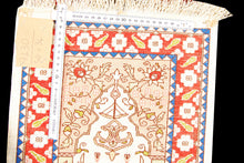 Load image into Gallery viewer, Antico Tappeto Hereche / Hereke in seta 100% Misura 122x74