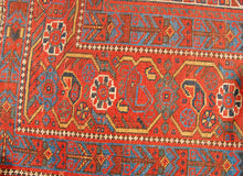 Carica l'immagine nel visualizzatore di Gallery, Tappeto Originale annodato a mano CM 160x130