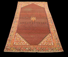 Carica l'immagine nel visualizzatore di Gallery, Tappeto Originale annodato a mano Malayer Vintage CM 243x122