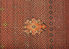 Carica l'immagine nel visualizzatore di Gallery, Tappeto Originale annodato a mano Malayer Vintage CM 243x122