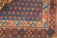 Carica l'immagine nel visualizzatore di Gallery, Tappeto Originale annodato a mano Afshary CM 155x125