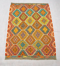 Lade das Bild in den Galerie-Viewer, Kilim Kaudani Lana Hand Made In Afganistan 180x131 CM (Galleriafarah1970)