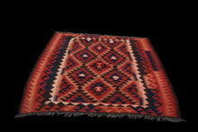 Carica l'immagine nel visualizzatore di Gallery, Originale Kilim / Afganistan 180x161 CM (Galleriafarah1970)