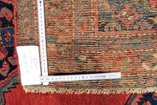 Load image into Gallery viewer, Teppich Malayer Original Hand Made Carpets CM 190x107