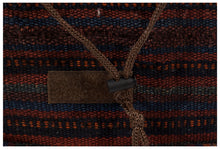 Carica l'immagine nel visualizzatore di Gallery, Zainetto di Kilim Vecchia Manifattura Originale (40x30 Cm)