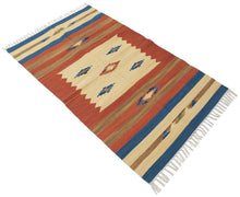 Lade das Bild in den Galerie-Viewer, Galleria Farah1970 - CM 60x40 Kilim Autentico, Originale e Fatto a Mano Ideal
