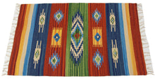 Load image into Gallery viewer, Kilim lavabile in lavatrice 100% cotone 50x50 cm
