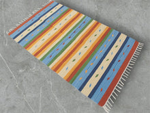 Lade das Bild in den Galerie-Viewer, Qualità Kilim Autentico In Cotone 90x60 CM (Galleriafarah1970)
