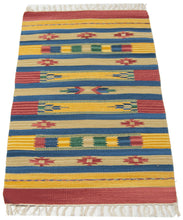 Lade das Bild in den Galerie-Viewer, Kilim Autentico Originale Fatto a Mano, 100% cotone 90x60 cm
