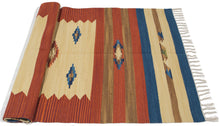 Carica l&#39;immagine nel visualizzatore di Gallery, Kilim indiano autentico moderno e originale, fatto a mano, 200x60 cm
