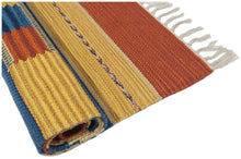 Load image into Gallery viewer, Kilim Autentico Originale Fatto a Mano, 100% cotone 240x60 cm

