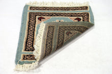 Lade das Bild in den Galerie-Viewer, Tappetino Piccolo  Lana Merinos Islamabad - 30x30 Cm (GalleriaFarah1970)
