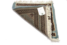 Lade das Bild in den Galerie-Viewer, Tappetino Piccolo  Lana Merinos Islamabad - 30x30 Cm (GalleriaFarah1970)
