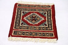 Lade das Bild in den Galerie-Viewer, Tappetini Lana Merinos - 30x30 Cm (GalleriaFarah1970)
