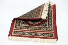 Lade das Bild in den Galerie-Viewer, Tappetini Lana Merinos - 30x30 Cm (GalleriaFarah1970)
