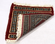 Load image into Gallery viewer, Alfombra Carpet Tappetini Lana - 30x30 Cm (GalleriaFarah1970)
