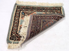 Carica l&#39;immagine nel visualizzatore di Gallery, Alfombra Carpet Tappetini Lana - 30x30 Cm (GalleriaFarah1970)
