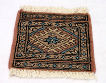 Load image into Gallery viewer, Alfombra Carpet Tappetini Lana - 30x30 Cm (GalleriaFarah1970)
