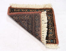 Carica l&#39;immagine nel visualizzatore di Gallery, Alfombra Carpet Tappetini Lana - 30x30 Cm (GalleriaFarah1970)
