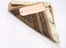 Lade das Bild in den Galerie-Viewer, Tappetino Piccolo  Lana Merinos Islamabad - 30x30 Cm (GalleriaFarah1970)
