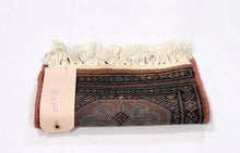 Lade das Bild in den Galerie-Viewer, Tappetino Piccolo  Lana Merinos Islamabad - 30x30 Cm (GalleriaFarah1970)
