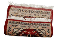 Lade das Bild in den Galerie-Viewer, Kashmir Wool Carpet CM 60x40 Pakistan Rugs
