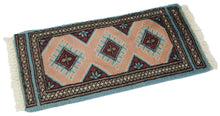 Load image into Gallery viewer, Pakistan Tapis Rugs Tappeto Mernuos Teppich 60x30 cm - Galleria farah
