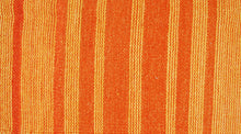 Carica l'immagine nel visualizzatore di Gallery, Kilim Original Authentic Hand Made 90x60 CM

