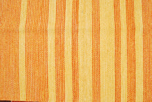 Carica l'immagine nel visualizzatore di Gallery, Kilim Original Authentic Hand Made 90x60 CM
