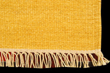 Carica l'immagine nel visualizzatore di Gallery, Kilim indiano autentico moderno e originale, 90x60 cm
