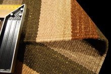 Lade das Bild in den Galerie-Viewer, Kilim indiano autentico moderno e originale, 90x60 cm
