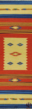 Carica l'immagine nel visualizzatore di Gallery, Kilim Autentico, Originale e Fatto a Mano Ideale 200x60 CM

