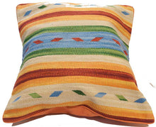 Carica l&#39;immagine nel visualizzatore di Gallery, Autentico Cuscino Quadrato Kilim Fatto a Mano 60x60 CM
