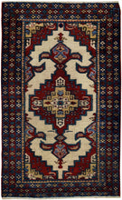 Carica l&#39;immagine nel visualizzatore di Gallery, Authentic original hand knotted carpet 115x68196x68 CM
