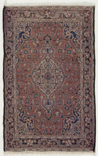 Carica l'immagine nel visualizzatore di Gallery, Tappeto Autentico Originale Annodato a Mano 95x60 cm Autentico
