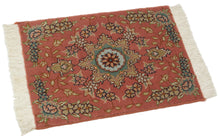 Carica l&#39;immagine nel visualizzatore di Gallery, Tappeto Autentico Originale Annodato a Mano 40X30 CM
