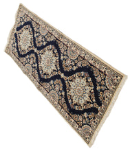 Lade das Bild in den Galerie-Viewer, 155x65 Cm Authentic Original Handgekn
