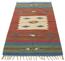 Lade das Bild in den Galerie-Viewer, 200x140 CM CM Autentik Kilim Kelem Original Hand Made Classic STYL - EASY TO CLEAN - DOUBLE FACE
