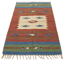 Lade das Bild in den Galerie-Viewer, 90X60 CM Autentik Kilim Kelem Original Hand Made Classic STYL - EASY TO CLEAN - DOUBLE FACE
