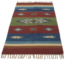 Carica l'immagine nel visualizzatore di Gallery, 90X60 CM Autentik Kilim Kelem Original Hand Made Classic STYL - EASY TO CLEAN - DOUBLE FACE
