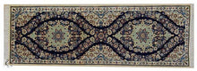 Lade das Bild in den Galerie-Viewer, 140x50  Authentic Original Handgekn?pfter Teppich mit Echtheitszertifikat - 1

