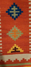 Lade das Bild in den Galerie-Viewer, Autentik Kilim Kelem Original Hand Made Classic STYL 200x70 CM
