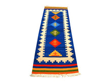 Lade das Bild in den Galerie-Viewer, Autentik Kilim Kelem Original Hand Made Classic STYL 200x70 CM
