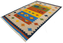 Carica l&#39;immagine nel visualizzatore di Gallery, Autentik Kilim Kelem Original Hand Made Classic STYL 240X170 CM
