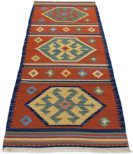 Lade das Bild in den Galerie-Viewer, Originale kilim fatto a mano 122x61CM 
