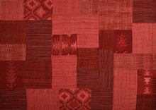 Load image into Gallery viewer, Galleria Farah1970 - 200x140 CM Kilim Autentico, Originale e Fatto a Mano Ide
