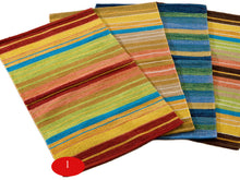 Load image into Gallery viewer, Kilim Fatto con telaio a mano lavabile in lavatrice 80x50 CM
