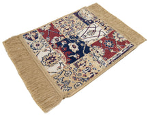 Lade das Bild in den Galerie-Viewer, 35x35 CM Tappeto Moderno Soraya Viscosa  Nuovo Telaio Meccanico Finito a Mano
